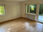 Wohnzimmer - Wohnen im Grünen – gemütliche Wohnung mit Gartensitzplatz