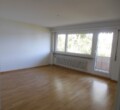 Wohnzimmer - Attraktive 3-Zimmerwohnung in Schwerzenbach