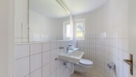 WC EG - Familienfreundliches 5.5-Zimmer Einfamilienhaus an ruhiger Lage in Wallisellen