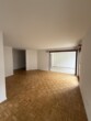Wohnzimmer - Helle Wohnung mit Gartensitzplatz & Wintergarten in Dübendorf