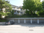 Hausansicht - Helle Wohnung mit Blick ins Grüne