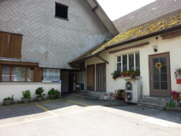 Werkstatt im EG inkl. 2x Parkplätze sowie Lagerraum, 8153 Rümlang, Gewerbe